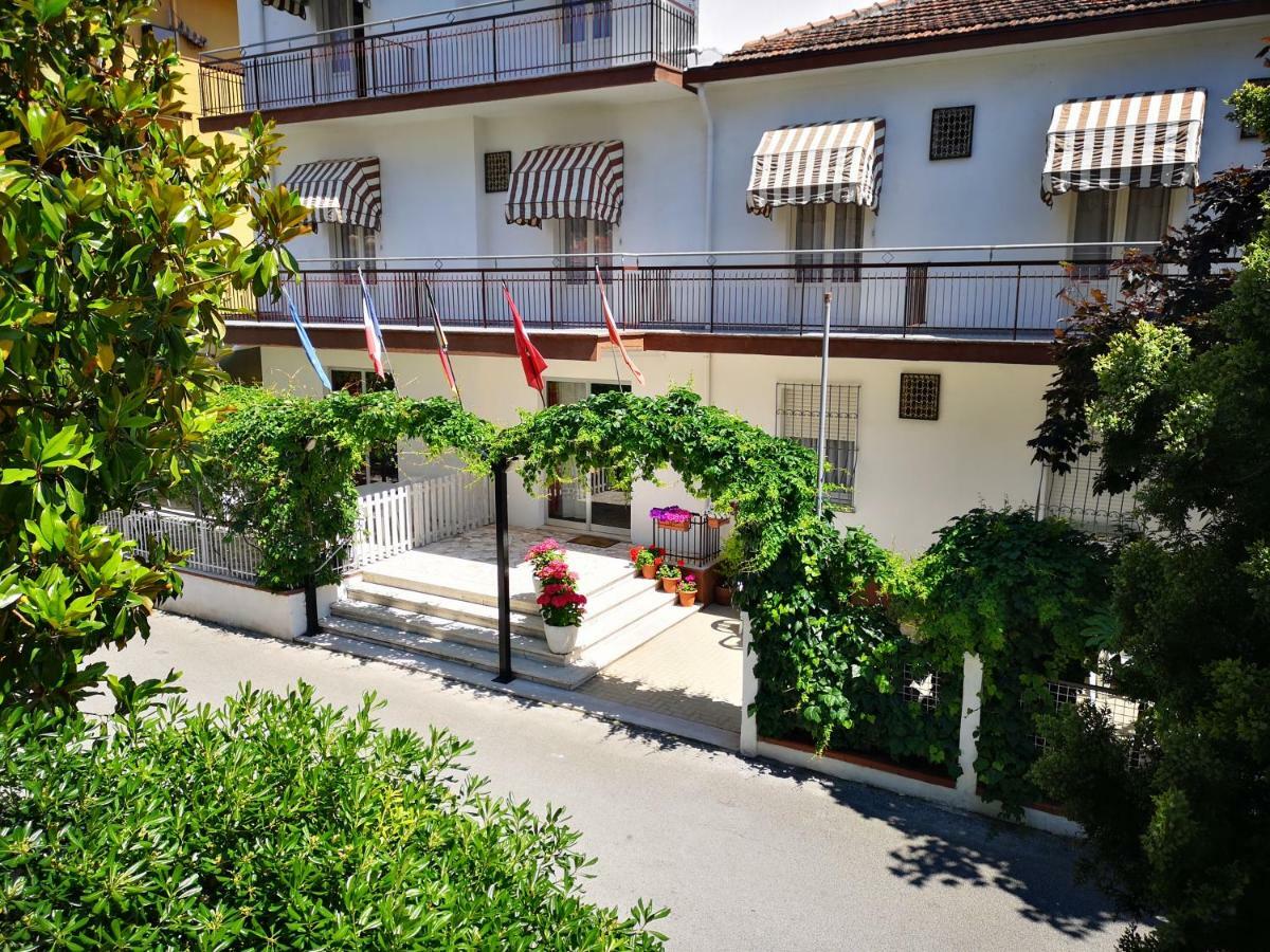 Villa Sorci Rimini Kültér fotó